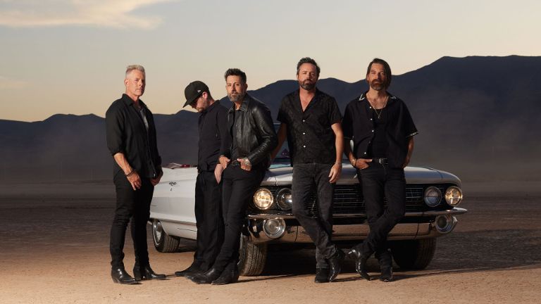 OLD DOMINION. HITS. VEGAS.